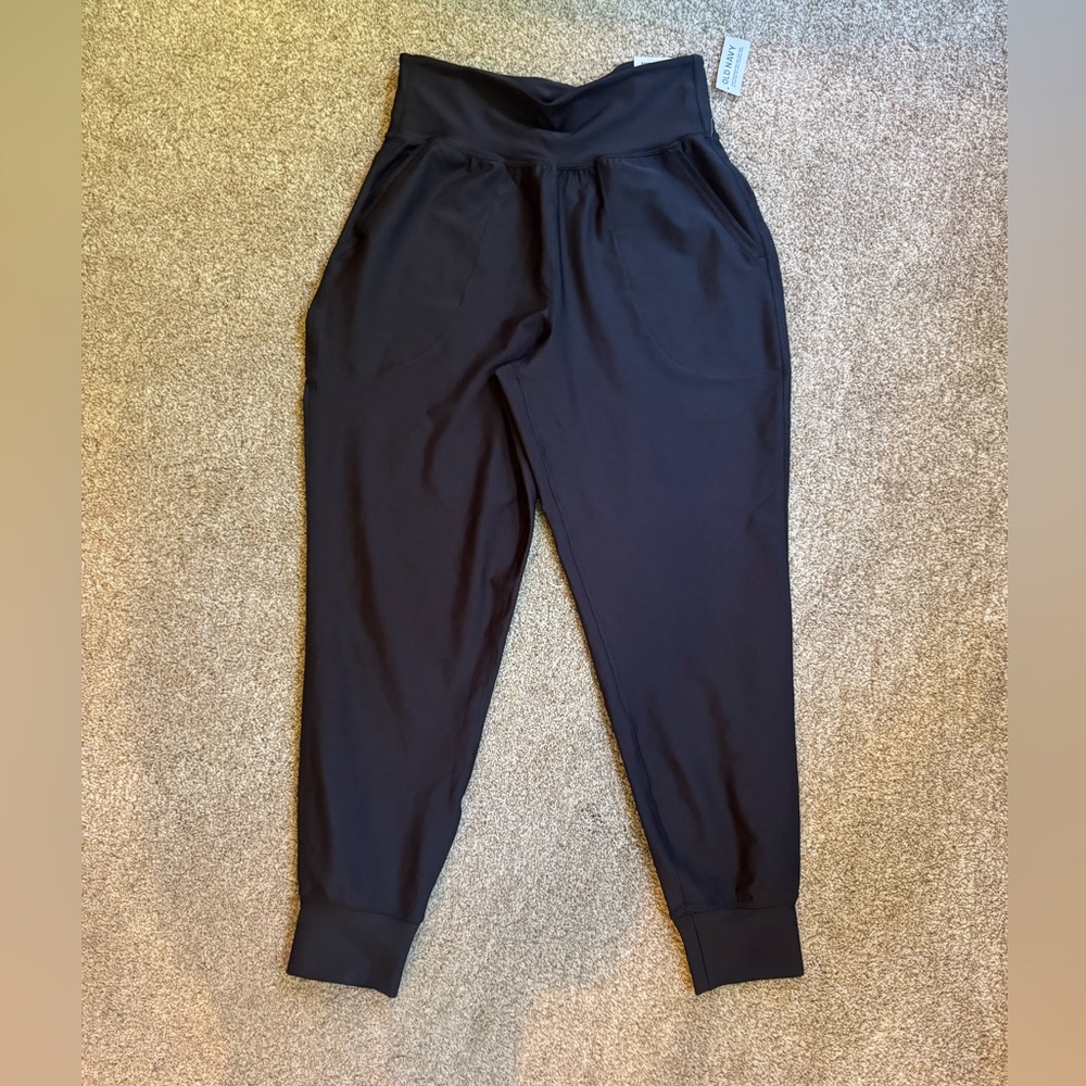 Old Navy black joggers NWT